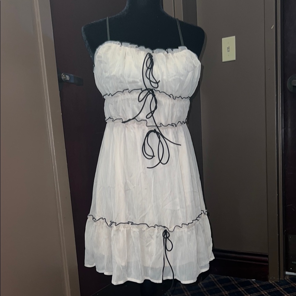 Shein Ruffle Summer Dress – Size Small | Khaki & Black
